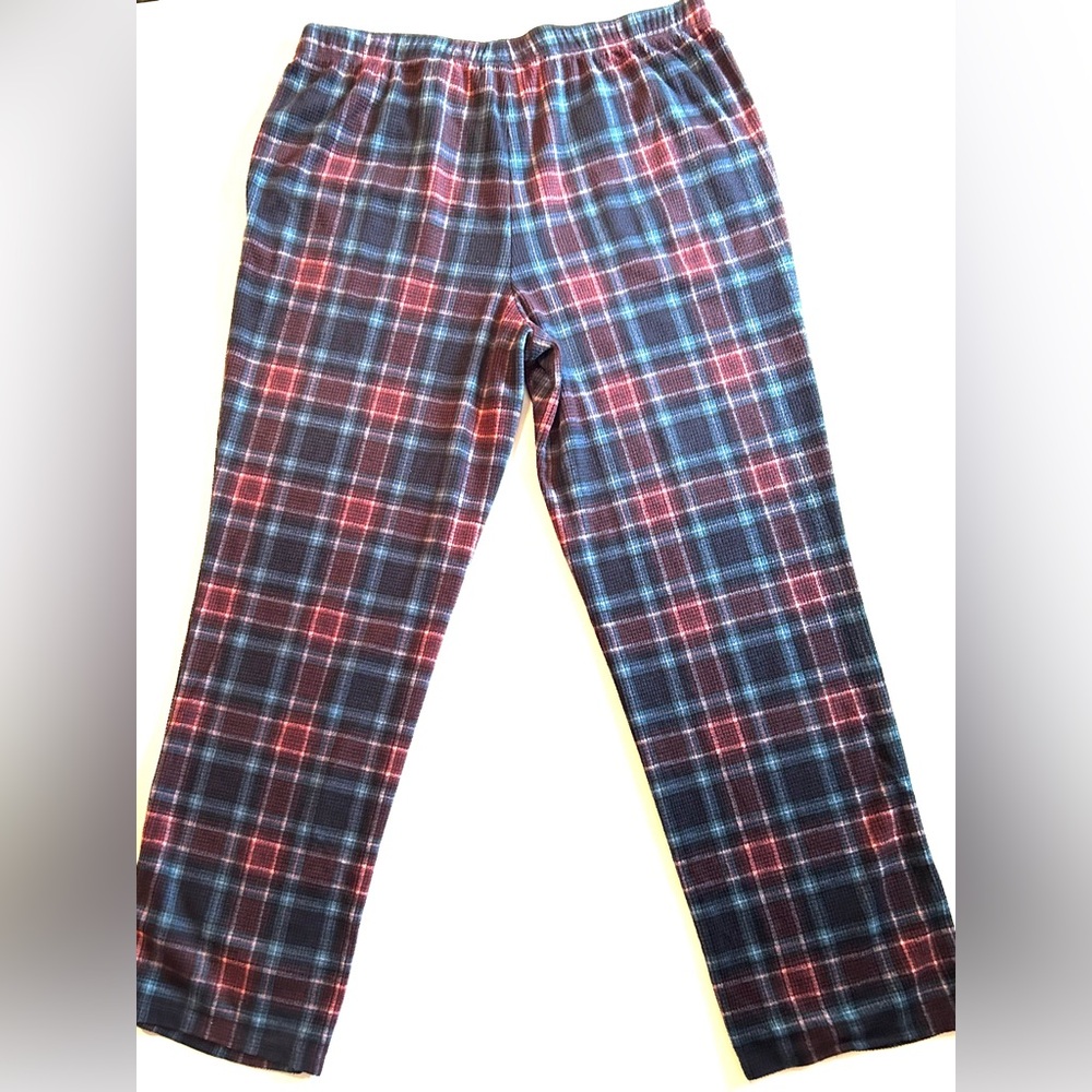 Eddie Bauer Women’s Multicolor Plaid Sleepwear/ Lounge Pants